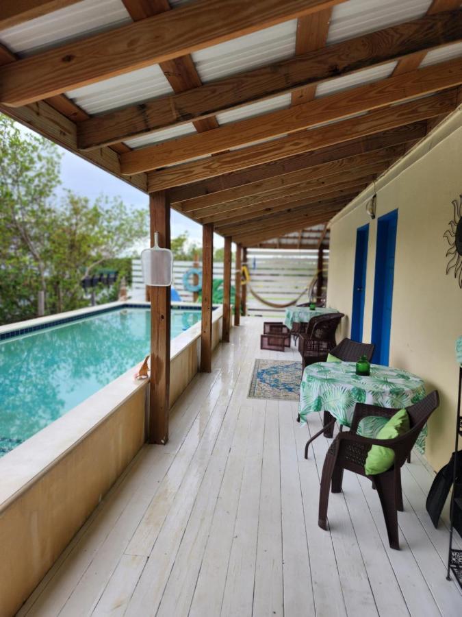 The Bnb On Triggerfish Close To The Airport Ladyville Exterior photo